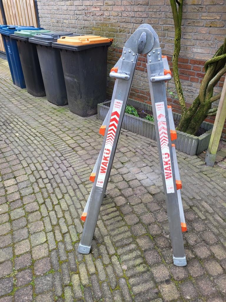 WAKU  4x4 Opvouwbare en Inschuifbare Ladder/Trap, Doe-het-zelf en Verbouw, Ladders en Trappen, Ophalen, 2 tot 4 meter