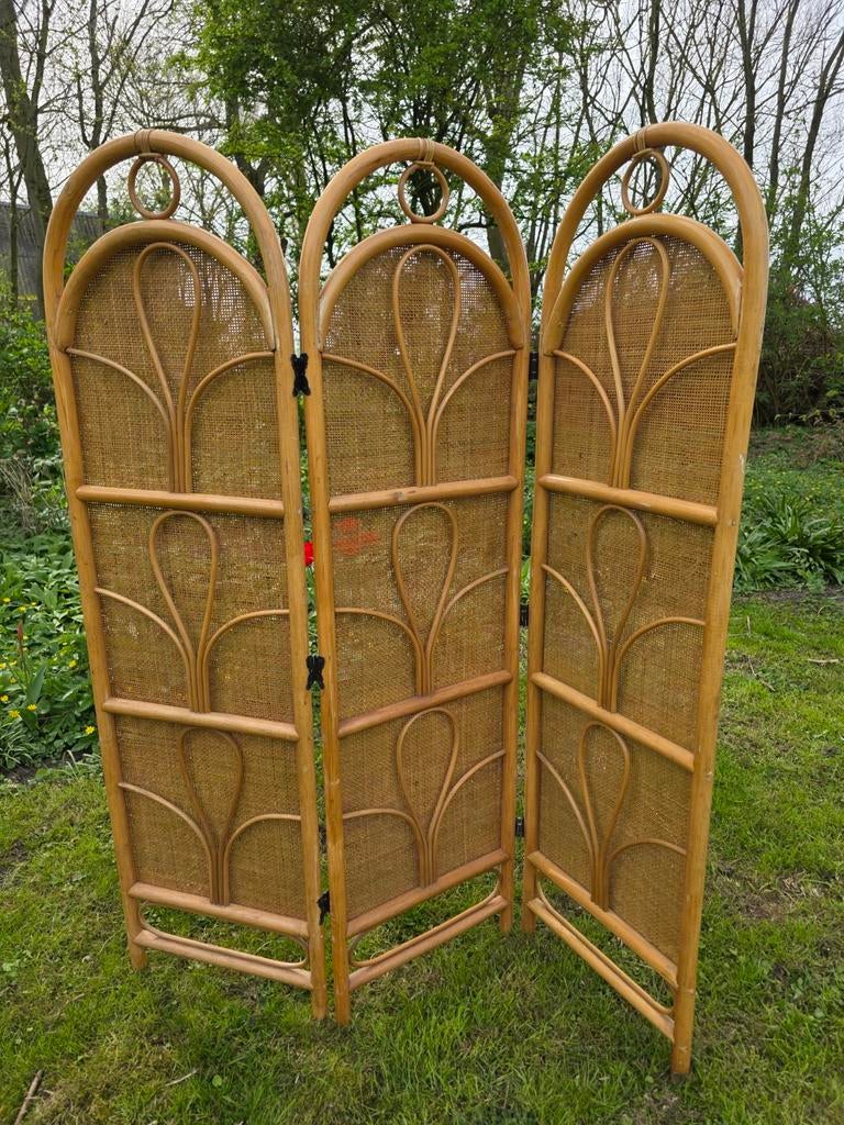 Vintage 1960s/70s rieten bamboe kamerscherm, 3 panelen, Ophalen, Gebruikt