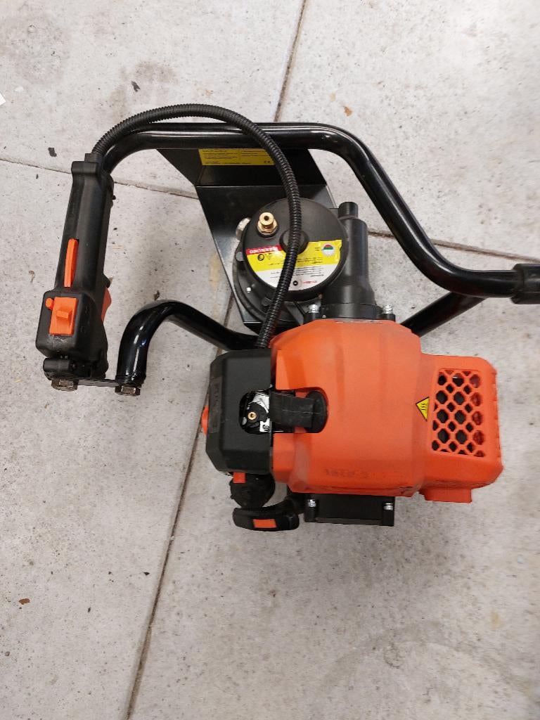 52CC Tuinfrees, 2-takt motor, tuin, boom, graafmachine, 1900