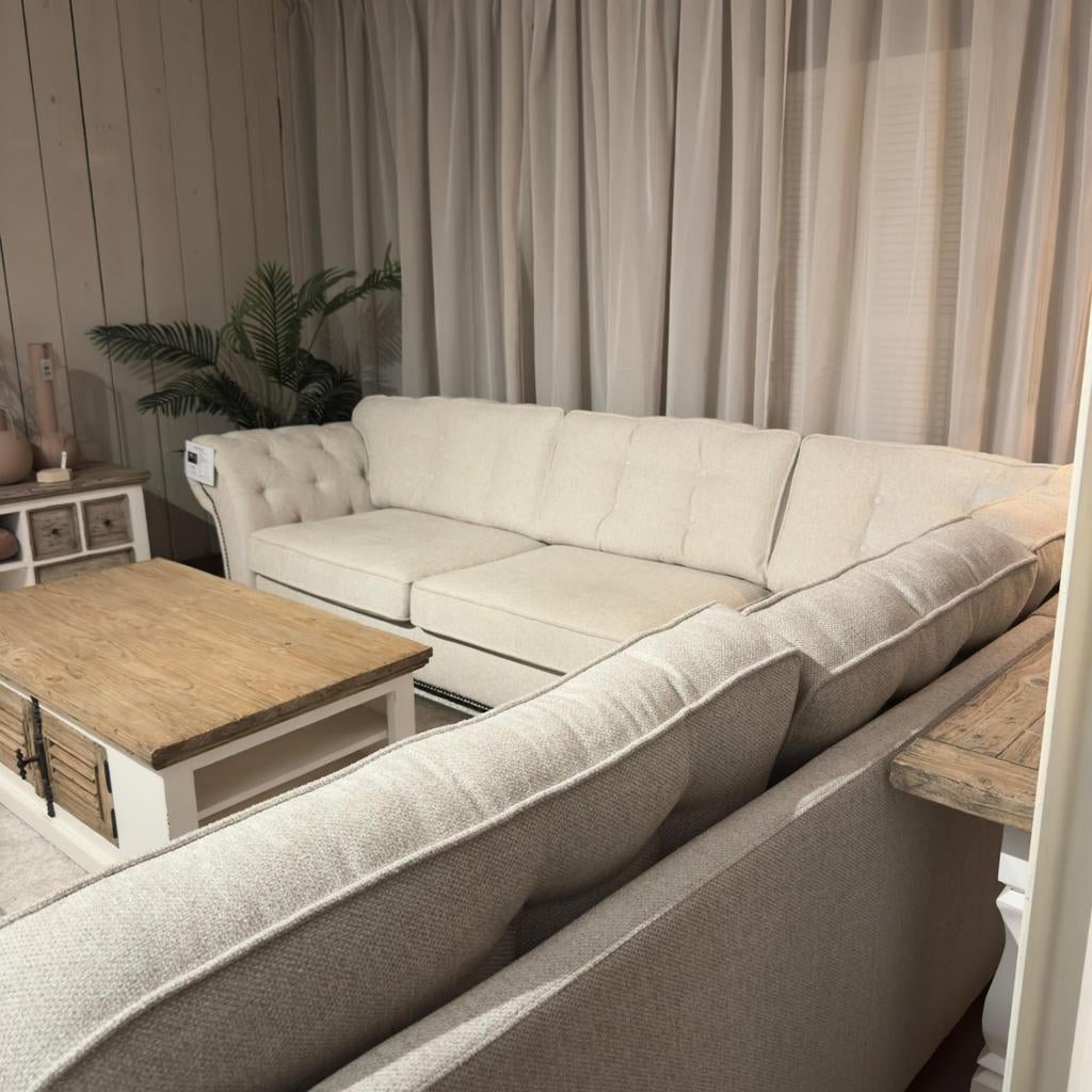 UrbanSofa Montreal showmodellen sale, Ophalen, Zo goed als nieuw, Stof
