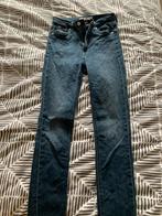 2 Calvin Klein jeans w26/l32, Kleding | Dames, Spijkerbroeken en Jeans, Ophalen of Verzenden, Zo goed als nieuw, Blauw, W27 (confectie 34) of kleiner