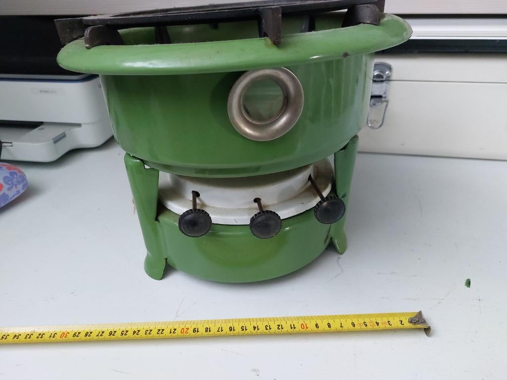 Vintage Groene Petroleum Kooktoestel - Compact & Functioneel, Ophalen