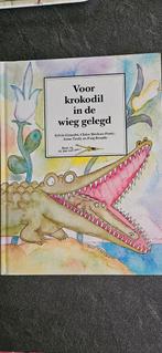 prentenboek voor krokodil in de wieg gelegd, Ophalen of Verzenden, Zo goed als nieuw, Fictie algemeen