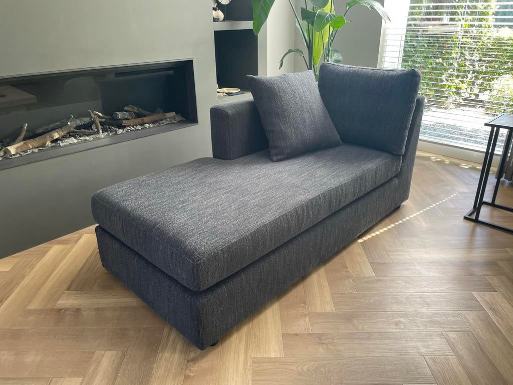 Donkergrijs bankje, Ophalen, Gebruikt, Eenpersoons, 150 tot 200 cm