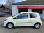 Renault TWINGO 1.2-16V COLLECTION / AIRCO / CRUISE CTR. / RA, Auto's, Twingo, Gebruikt, 4 cilinders, 4 stoelen