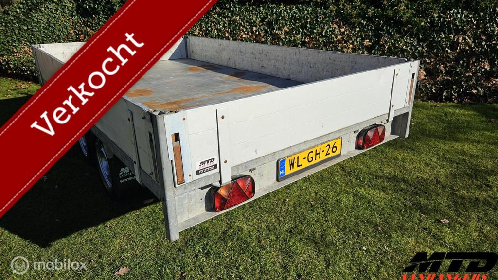 Anssems PSX2 plateauwagen met extra staalplaat bodemplaat, Gebruikt