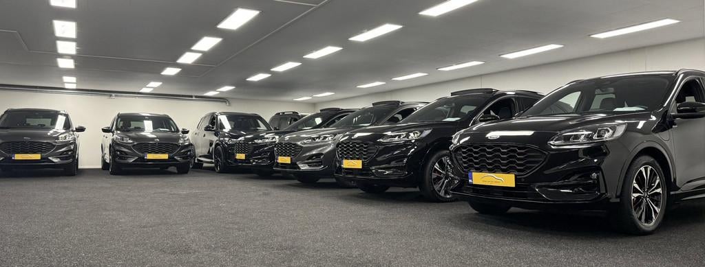 Ford Kuga 2.5 PHEV ST-Line X*224PK*Panodak*Camera*B&O*Navi*C, Auto's, Ford, Gebruikt, Zwart, 4 cilinders, Leder en Stof