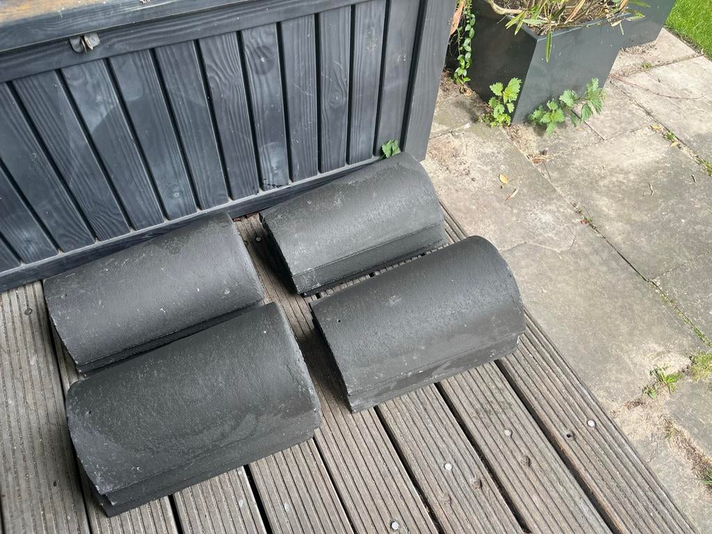 Nokvorsten - Monier Uni Vorst Sneldek Antraciet, Doe-het-zelf en Verbouw, Dakpannen en Dakbedekking, Ophalen, Steen of Klei, Zo goed als nieuw