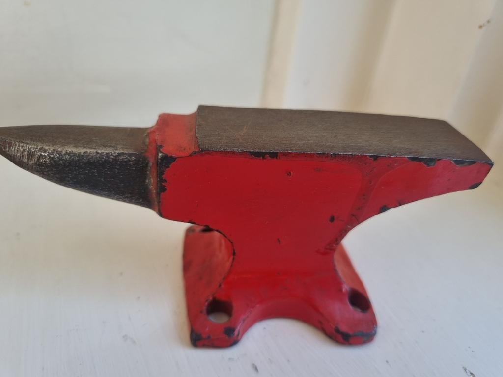 Oud Aambeeldje
!, Antiek en Kunst, Ophalen of Verzenden