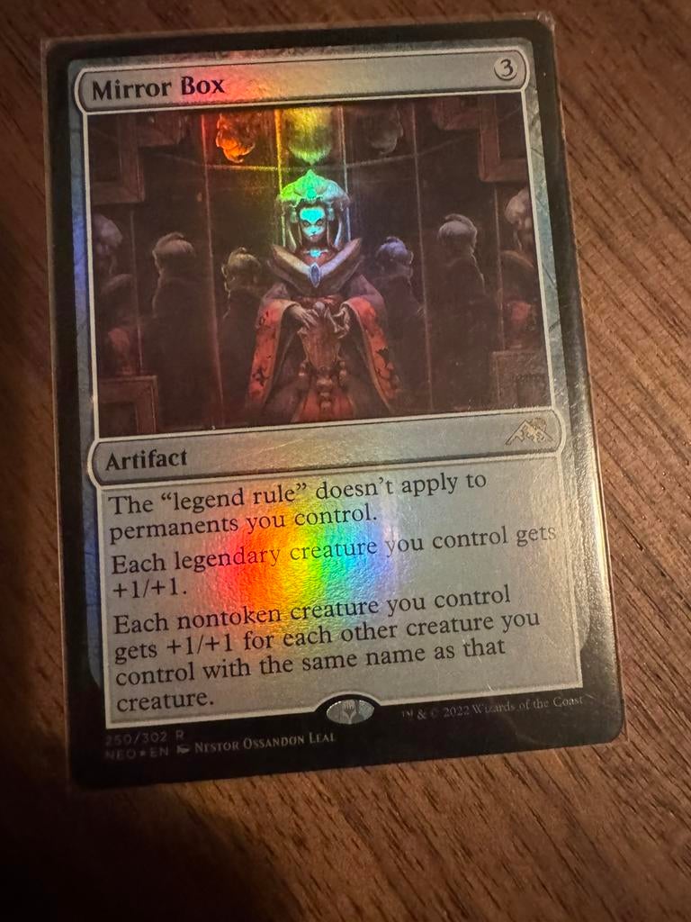 Foil Mirror Box - Kamigawa: Neon Dynasty, Ophalen of Verzenden, Zo goed als nieuw, Foil