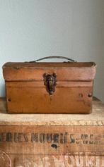Frans brocante kartonnen koffertje, Ophalen of Verzenden