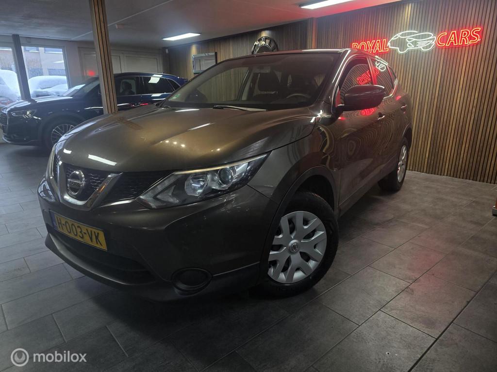 Nissan Qashqai 1.2 Visia/ Nieuw Distrubitie ketting/ Trekhaa, Voorwielaandrijving, Euro 5, 4 cilinders, Bruin