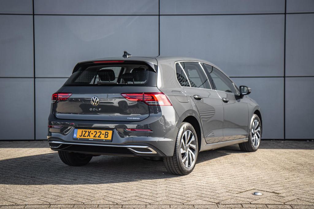 Volkswagen Golf 1.4 eHybrid 204pk Style | Achteruitrijcamera, Auto's, 12 maanden, 1490 kg, Gebruikt, Euro 6
