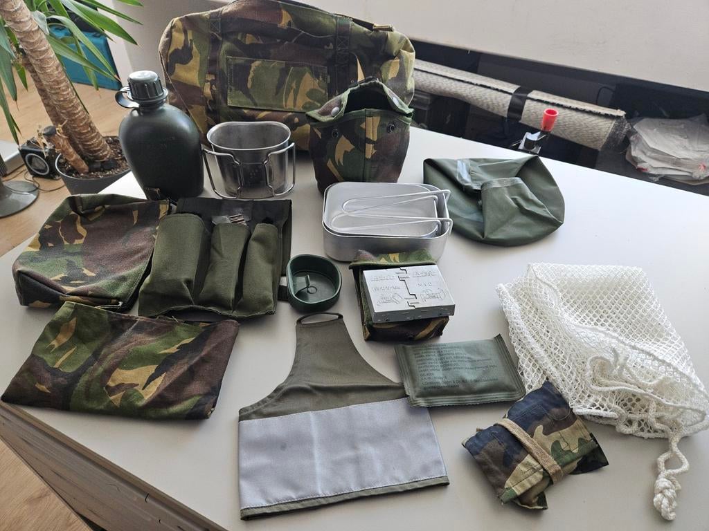 Defensie eetgerei en toebehoren, Verzamelen, Ophalen of Verzenden, Landmacht, Nederland