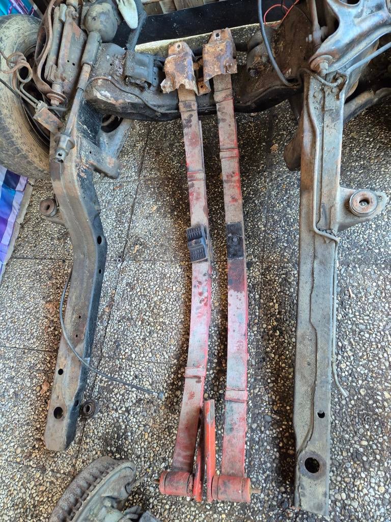 Bladveren chevrolet camaro,  pontiac firebird, Auto-onderdelen, Ophalen, Gebruikt, Chevrolet, Spatbord