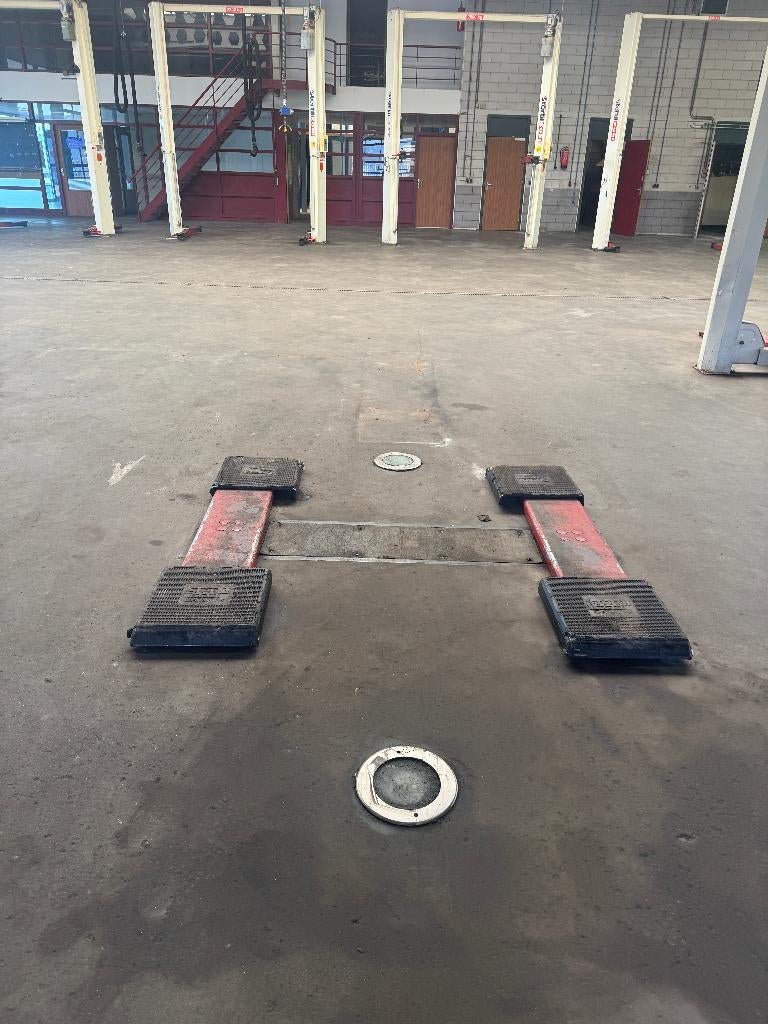 Koni ST-0035-F Stempelbrug, Ophalen, Gebruikt