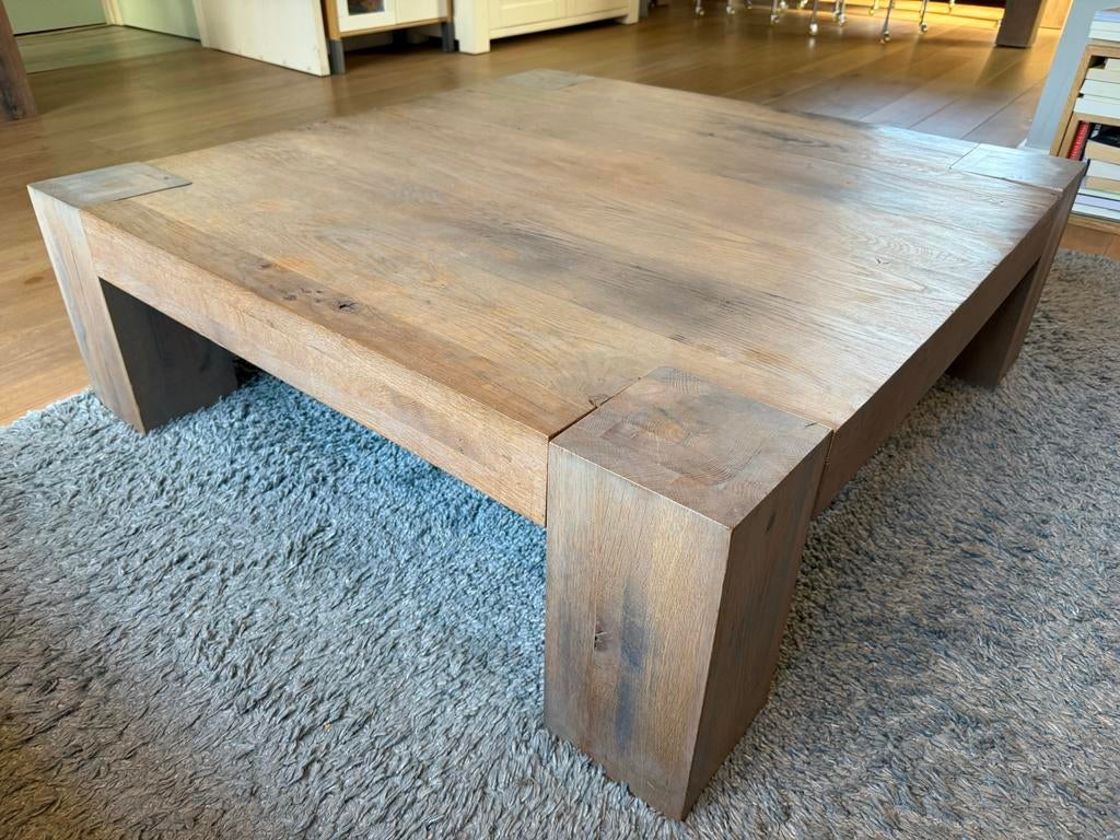 Robuuste eikenhouten salontafel - Vierkant, Huis en Inrichting, Tafels | Salontafels, Ophalen, Gebruikt, 200 cm of meer, 50 tot 100 cm