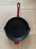 ERNESTO Gietijzeren koekenpan 1.5L 26 cm nieuw!, Ophalen of Verzenden, Nieuw, Gietijzer, Koekenpan of Braadpan