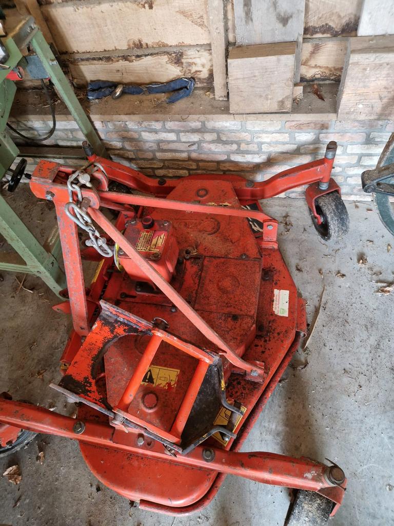 Caroni cirkelmaaier (gebruikt bij Holder B18), Zakelijke goederen, Ophalen