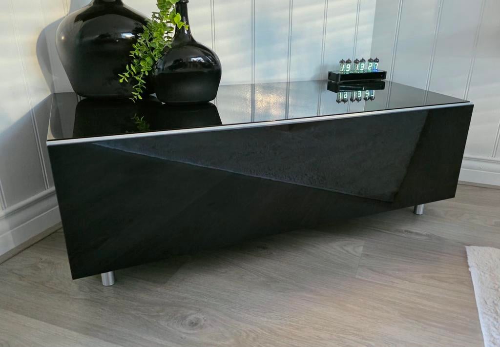 TV meubel zwart glans, Huis en Inrichting, Ophalen, 100 tot 150 cm, Zo goed als nieuw, Minder dan 100 cm