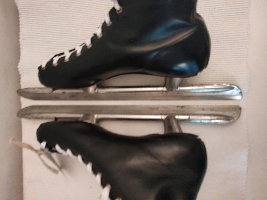 S392 Ballangrud Hoge Noren maat 43, geslepen., Sport en Fitness, Schaatsen, Overige merken, Gebruikt, -, -