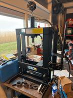 Datona BV Werkplaatspers DT-56202 10 Ton, Doe-het-zelf en Verbouw, Gereedschap | Overige machines, Ophalen, Zo goed als nieuw