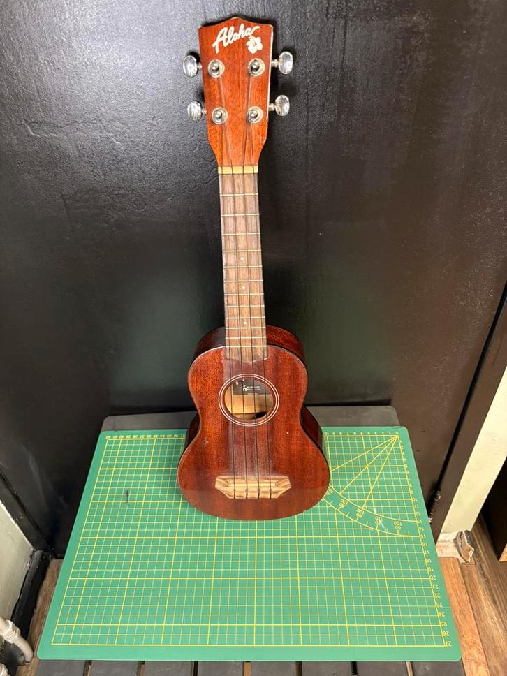 Aloha sopraan ukulele., Muziek en Instrumenten, Snaarinstrumenten | Overige, Zo goed als nieuw, Ukelele, Ophalen of Verzenden
