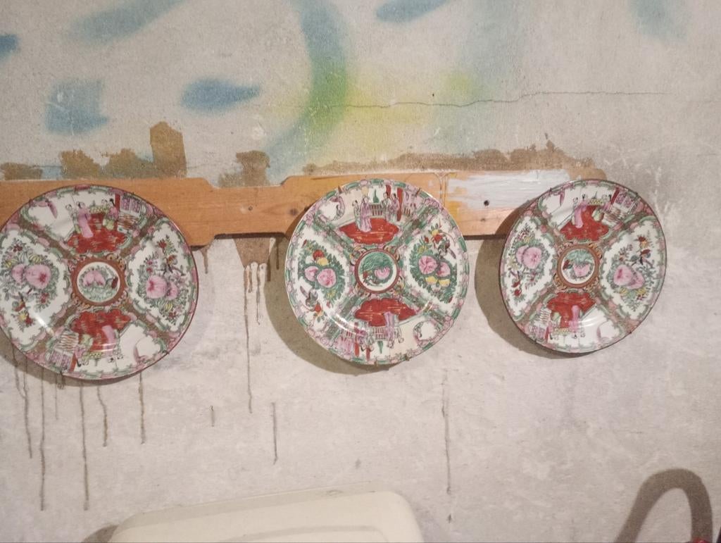 3 Chinese porseleinen wandborden, Antiek en Kunst, Antiek | Wandborden en Tegels, Ophalen of Verzenden