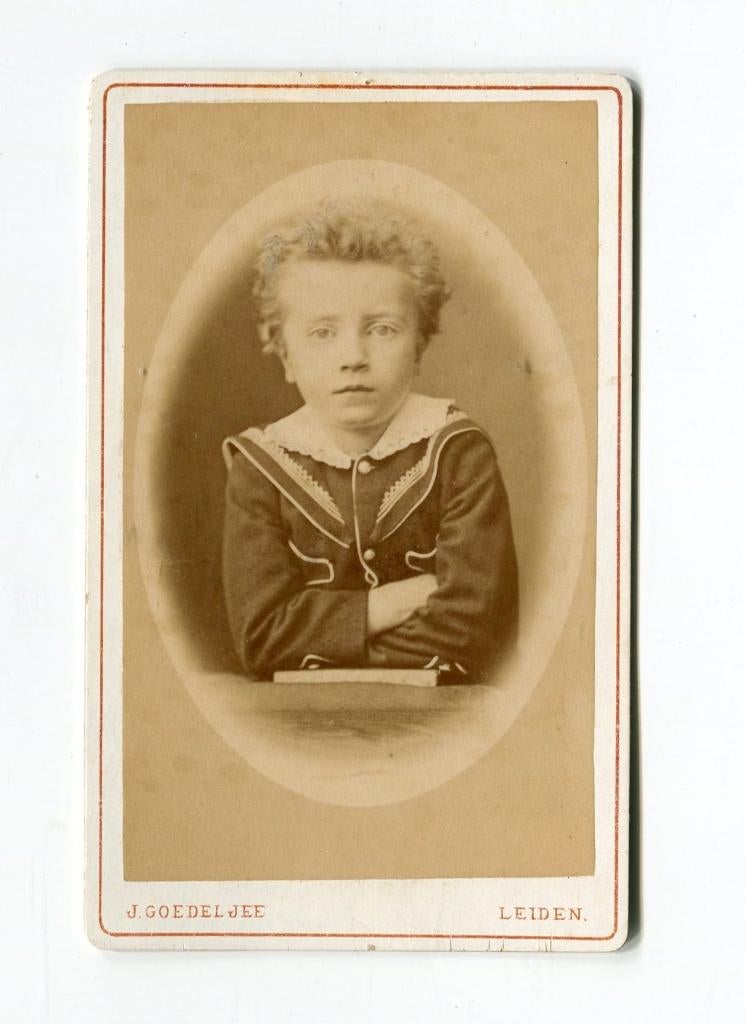 Carte de Visite. J. Goedeljee, Leiden., Verzenden, Foto, Zo goed als nieuw, Voor 1940