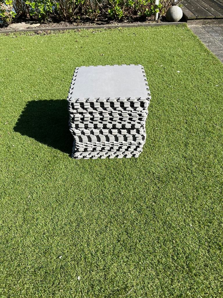 Tegels voor onder zwembad of speeltoestel, Tuin en Terras, Tegels en Klinkers, Ophalen, Zo goed als nieuw, Rubber, Terrastegels