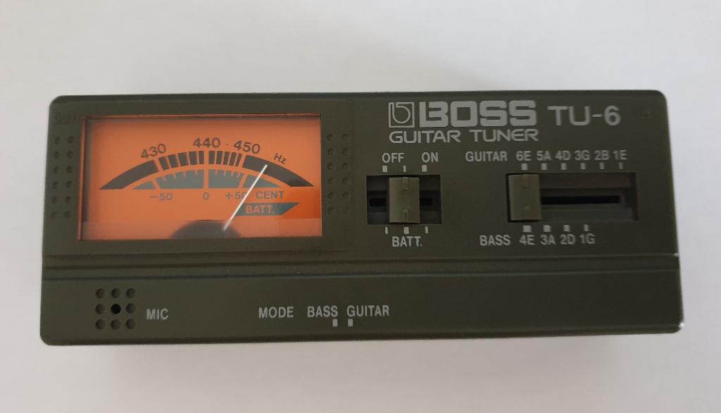 Boss TU-6 Guitar / Bassguitar Tuner, Muziek en Instrumenten, Ophalen of Verzenden, Gebruikt