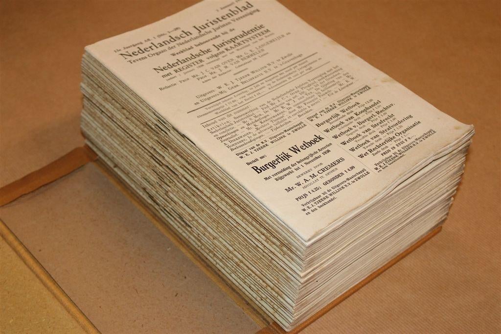 Nederlandsch Juristenblad [1938] — Jaargang 13 — Zeldzaam, Ophalen of Verzenden, Gelezen