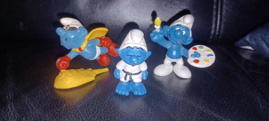 Drie Smurfen  - Schilder, Karate en Vliegende Smurf, Ophalen of Verzenden, Gebruikt, Verschillende Smurfen, Poppetje, Figuurtje of Knuffel