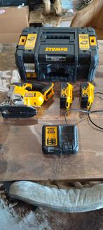 DeWALT DCS331 18V XR decoupeerzaag + 2x 5.0Ah accu + lader, Decoupeerzaag, Ophalen of Verzenden, Zo goed als nieuw, DeWALT