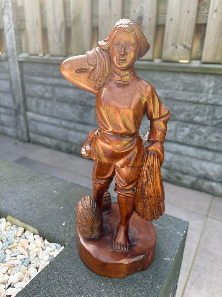 Antiek / vintage chinees beeld houtsnijwerk  jaren 60/70, Houtsnijwerk, Ophalen of Verzenden, Handgemaakt, 20 - 50 cm