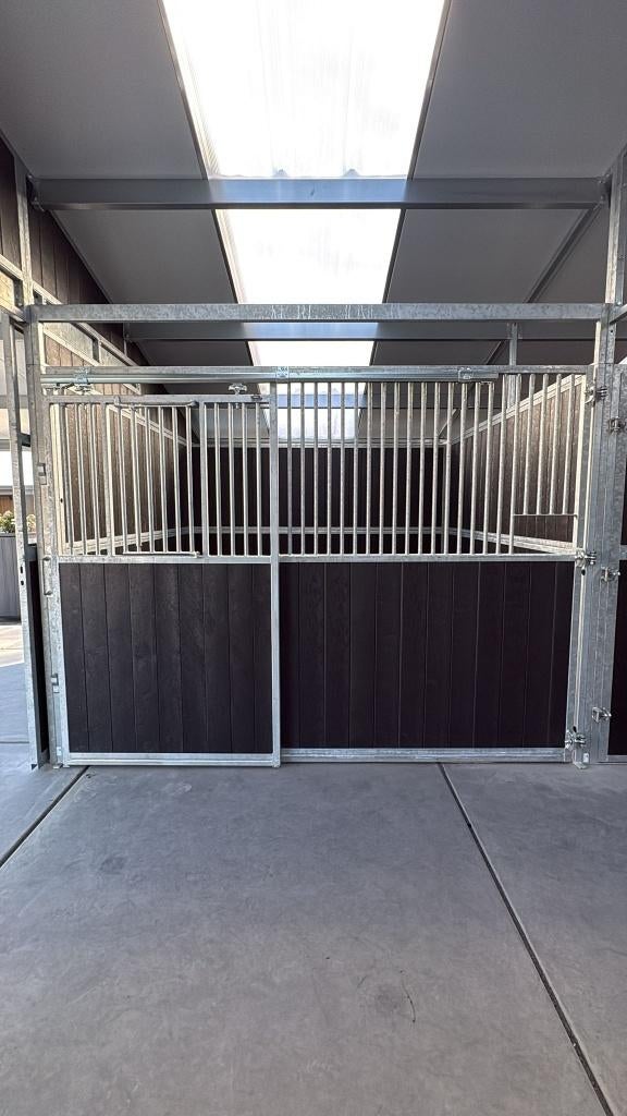 Voorwand Draaibaar | 5 stuks | 3.5 meter | zeer nette staat, Weidegang, 4 paarden of pony's of meer