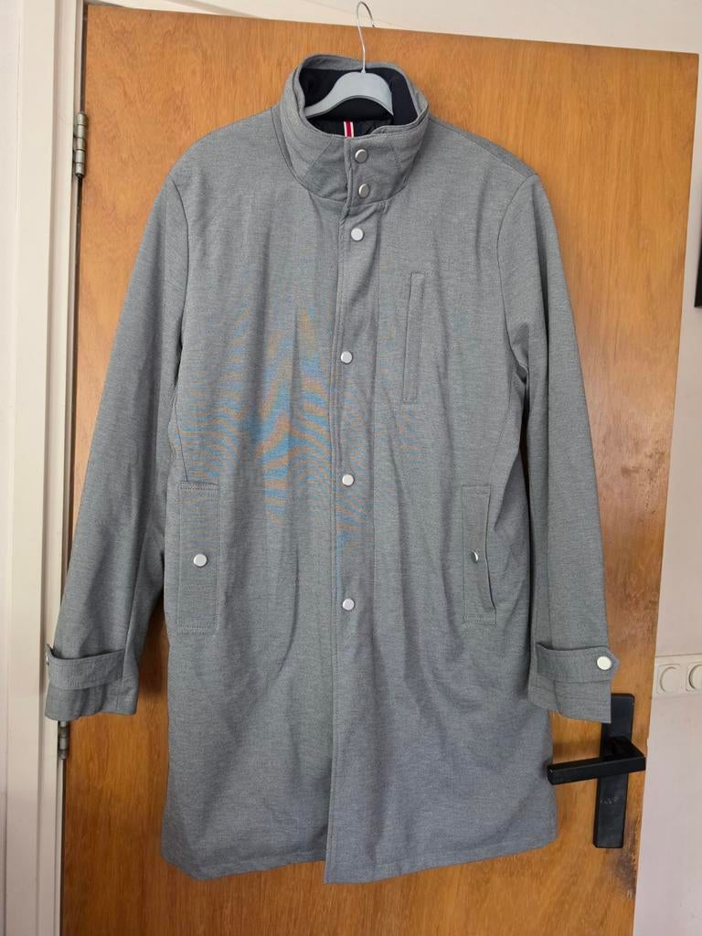 Zara herenjas grijs met capuchon en mooie details, Zara, Overige maten, Ophalen of Verzenden, Grijs