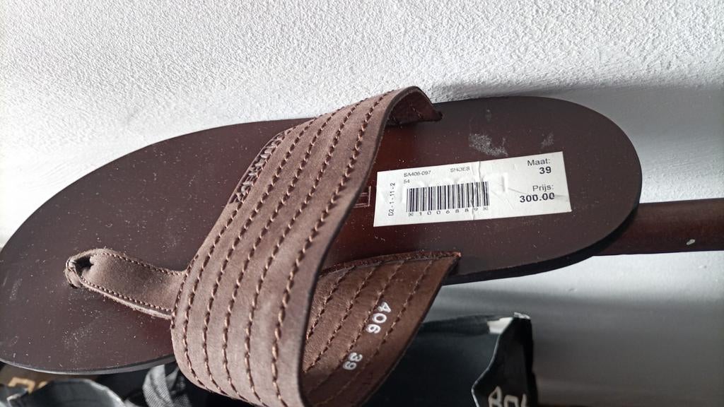 Dsquared² slippers nieuw maat 39, Dsquared², Ophalen of Verzenden, Nieuw, Slippers