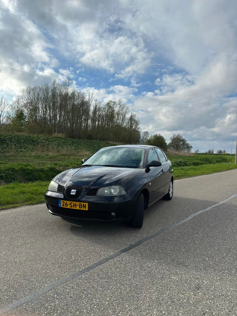 Seat Ibiza 1.4 16V 74KW 2006 Zwart, Auto's, Seat, Particulier, Ibiza, ABS, Airbags, Airconditioning, Centrale vergrendeling, Climate control