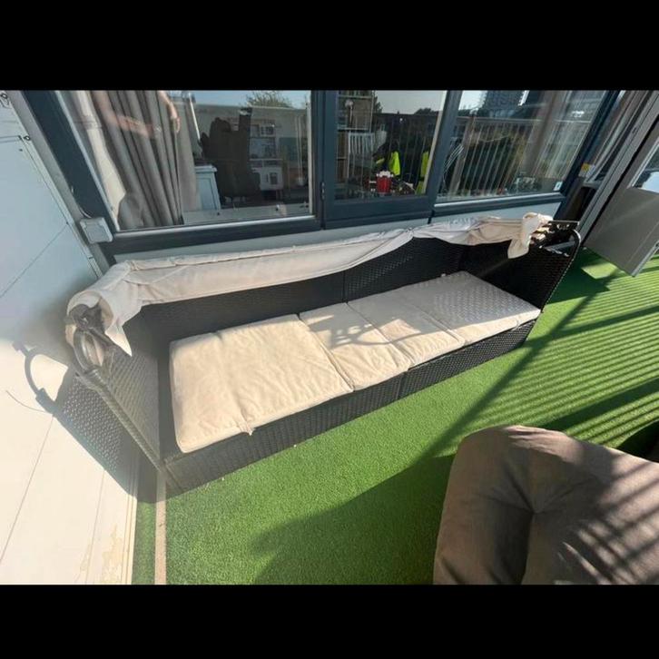 Loungebank met kap - Gebruikt, makkelijk te reinigen, Tuin en Terras, Tuinbanken, Gebruikt, Wicker, Ophalen of Verzenden