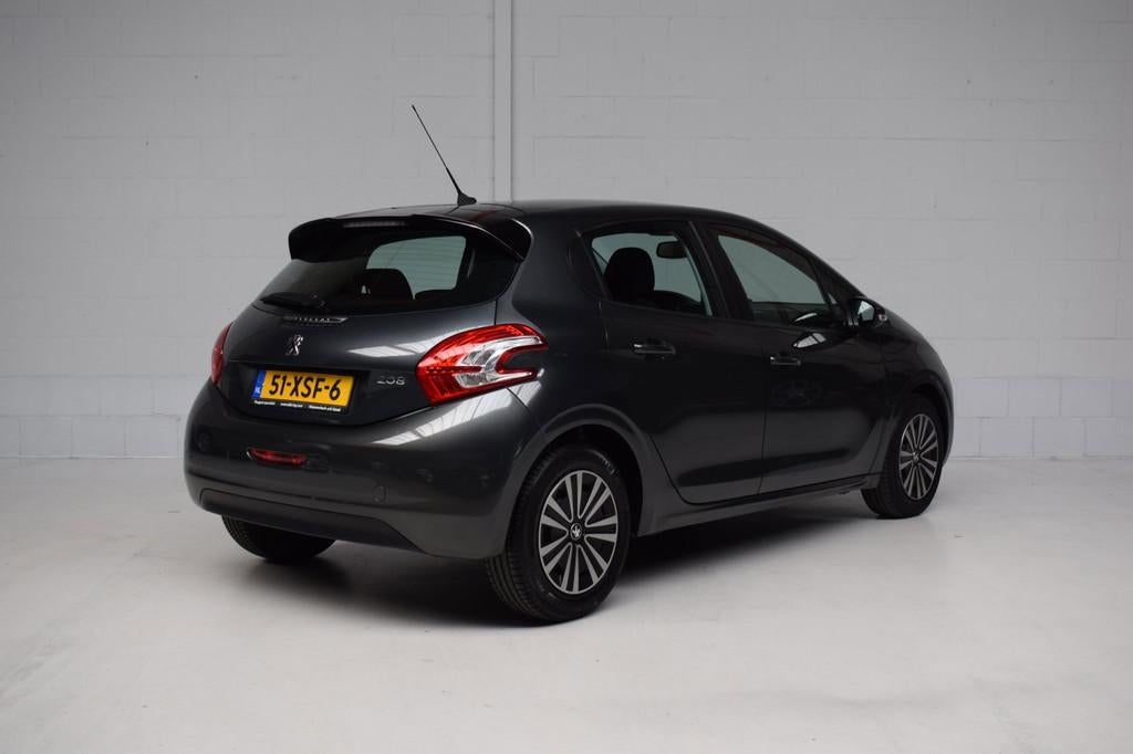Peugeot 208 1.2 VTi Active 5-DRS ORG.NED / NAP / NAVI / ECC, Voorwielaandrijving, Euro 5, Gebruikt, 31 €/maand