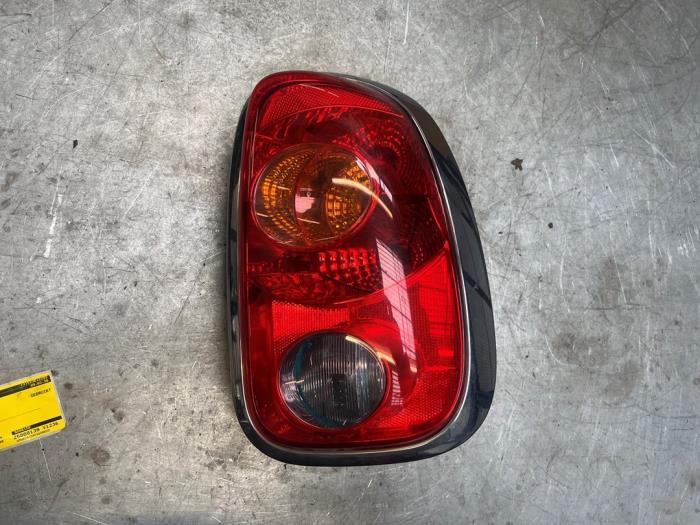 Achterlicht rechts van een Mini Countryman, Gebruikt, -, -, Ophalen of Verzenden