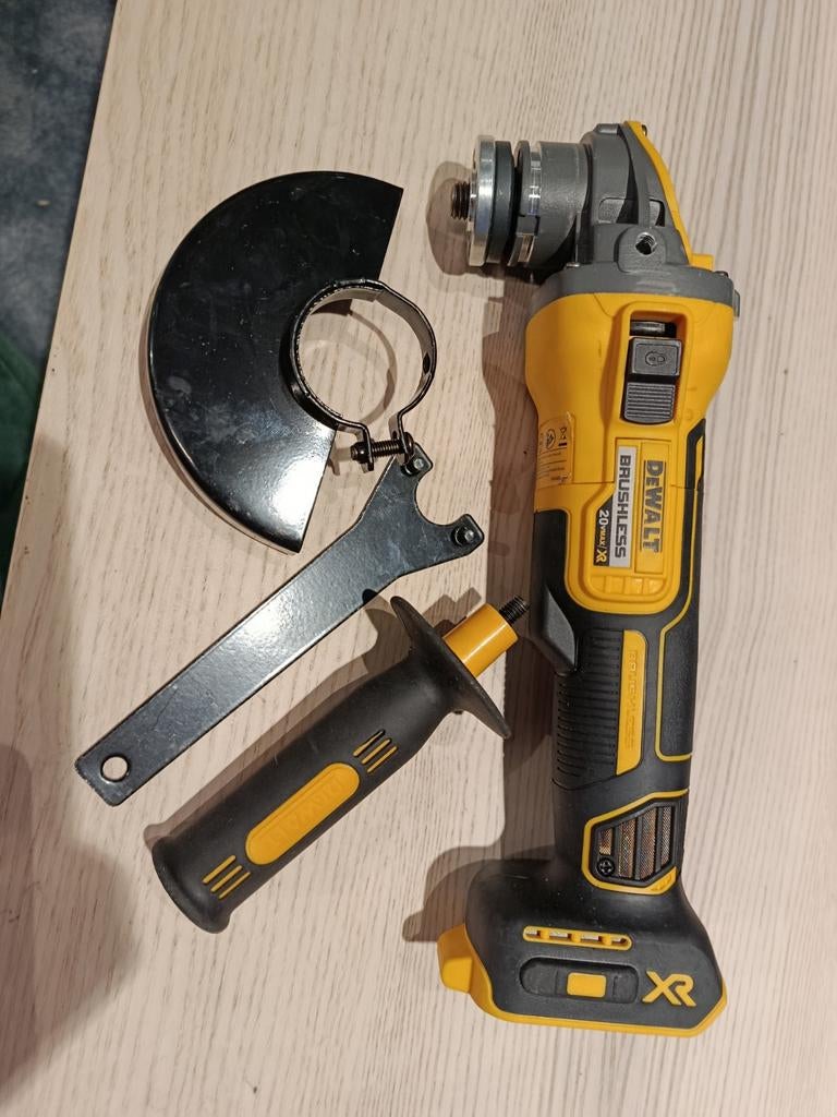 Dewalt haakse slijper Nieuw., Ophalen of Verzenden, Nieuw, 1000 watt of meer, Haakse handslijpmachine