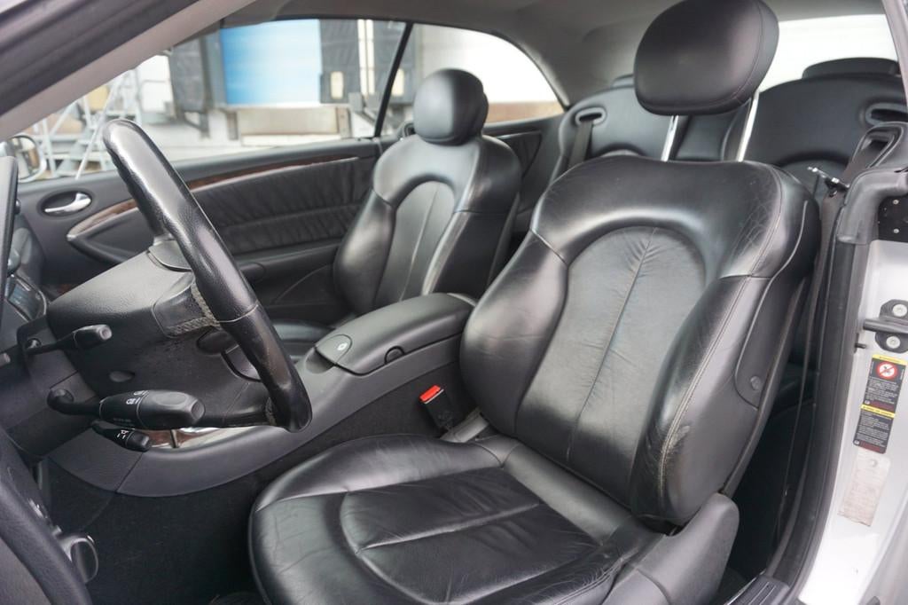 Mercedes-Benz CLK-klasse Cabrio 350 Elegance, Auto's, Mercedes-Benz, Automaat, Achterwielaandrijving, Gebruikt, Zwart