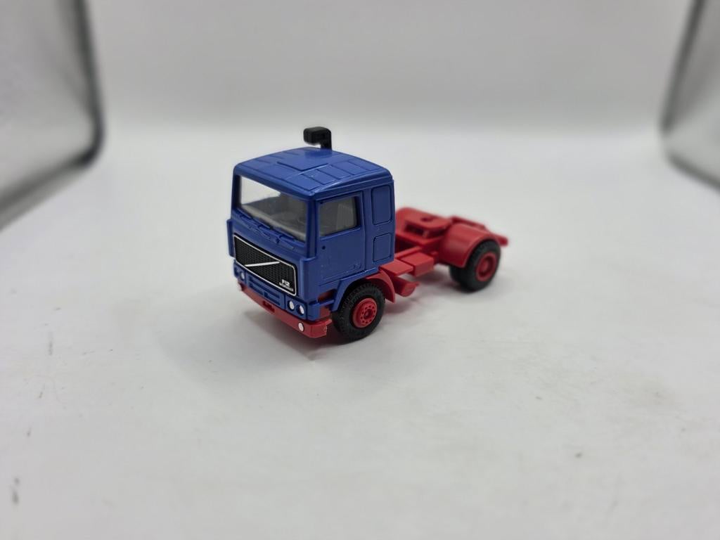 Volvo f12, Ophalen of Verzenden, Zo goed als nieuw, Bus of Vrachtwagen, Herpa