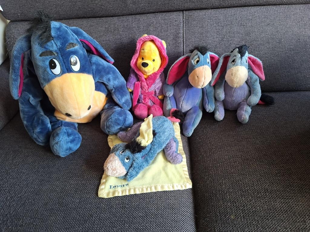 Winnie de poeh en Iejoor knuffels, Ophalen of Verzenden, Zo goed als nieuw, Overige typen, Disney