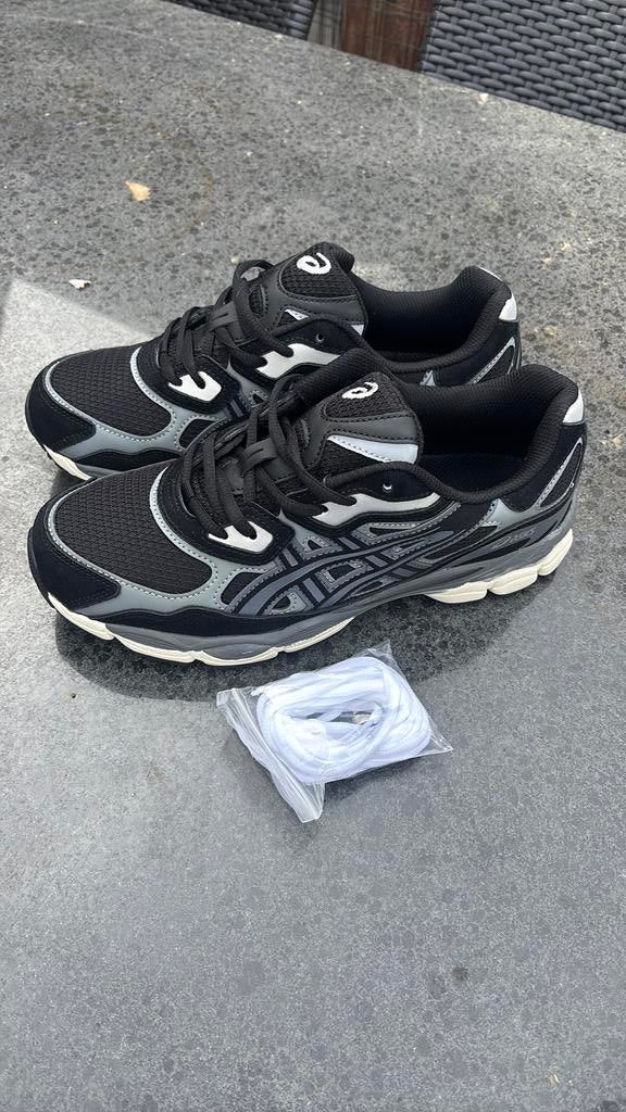 ASICS GEL-NYC RICE BLACK met witte veters erbij 43,5, Ophalen of Verzenden, Nieuw, Hardloopschoenen, Asics