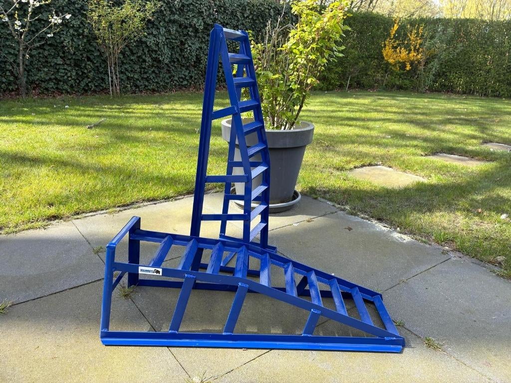 Oprijbokken set 2000kg, Auto diversen, Autogereedschap, Ophalen, Zo goed als nieuw