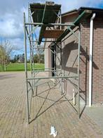 Metselsteiger steiger h bokken en schoren, Ophalen