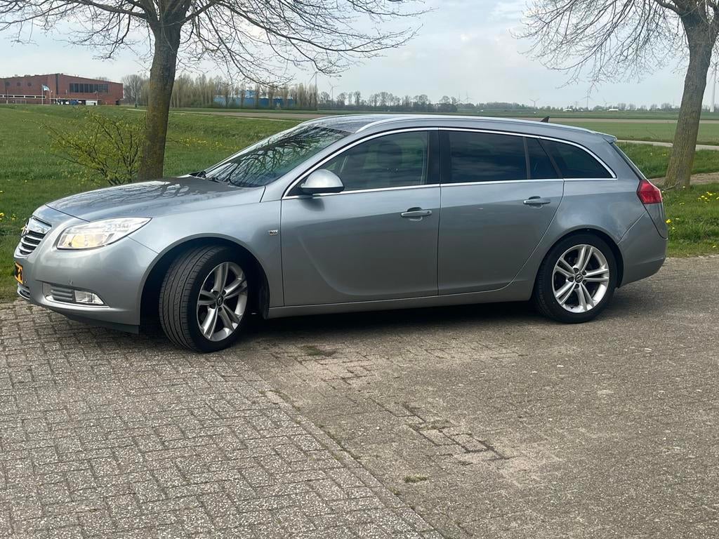 Nette Opel Insignia 1.4 benzine., Auto's, Opel, Leder, Handgeschakeld, Particulier, Insignia